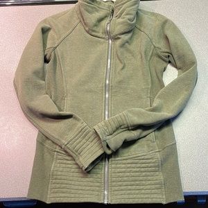 LuluLemon women’s green sweatshirt, size 6.